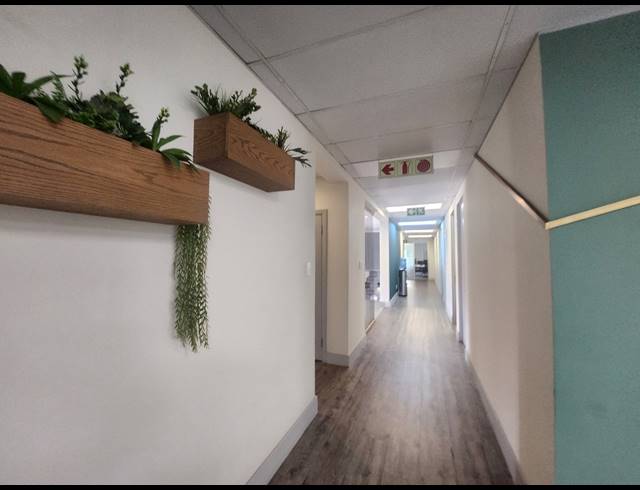 469M² OFFICE TO LET IN VORNA VALLEY